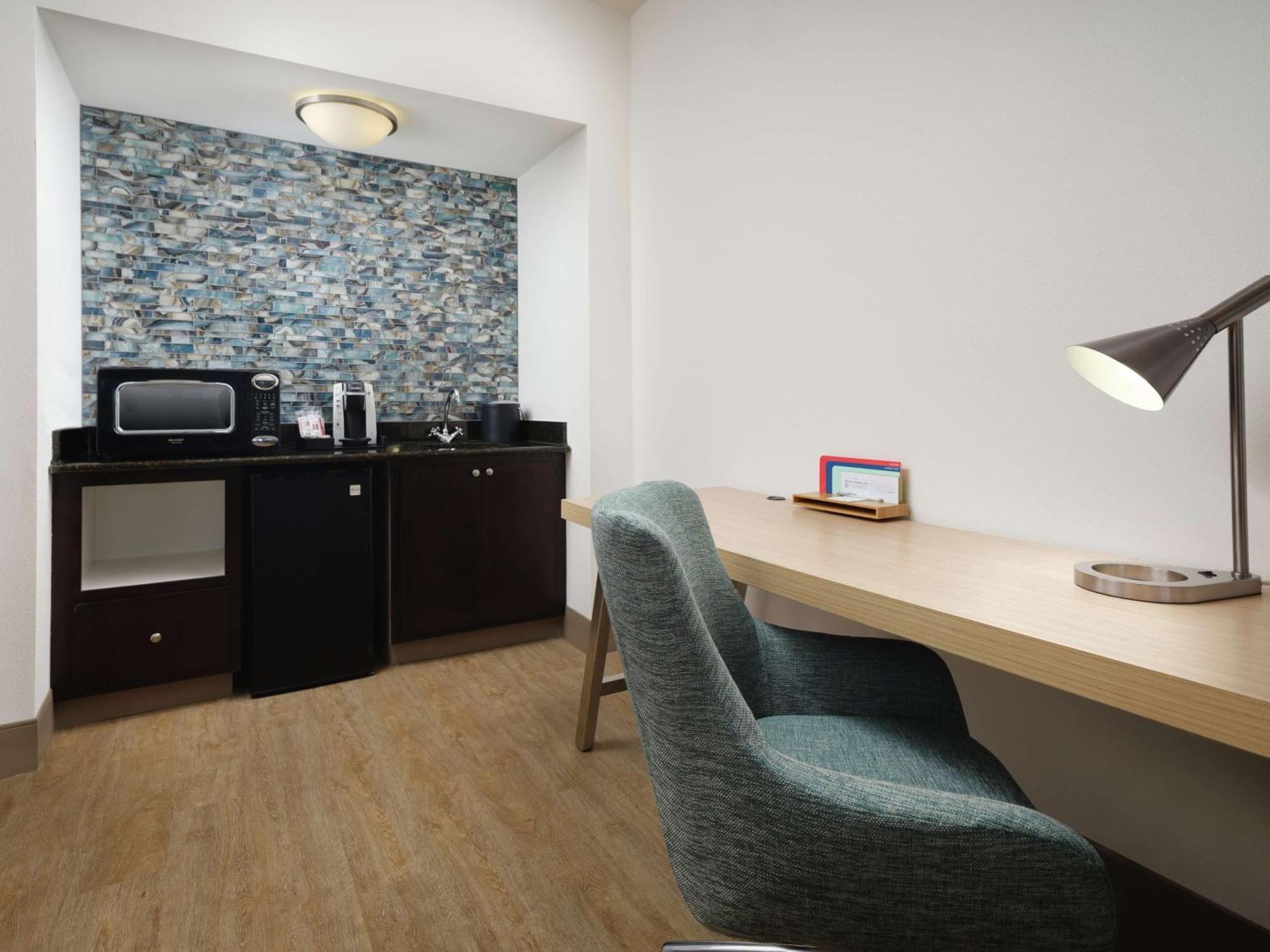 Hilton Garden Inn Atlanta Nw/Kennesaw-Town Center Экстерьер фото