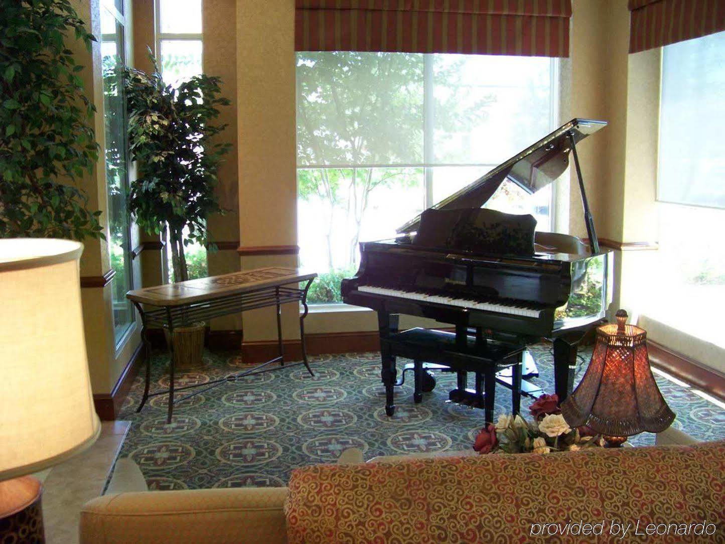 Hilton Garden Inn Atlanta Nw/Kennesaw-Town Center Экстерьер фото