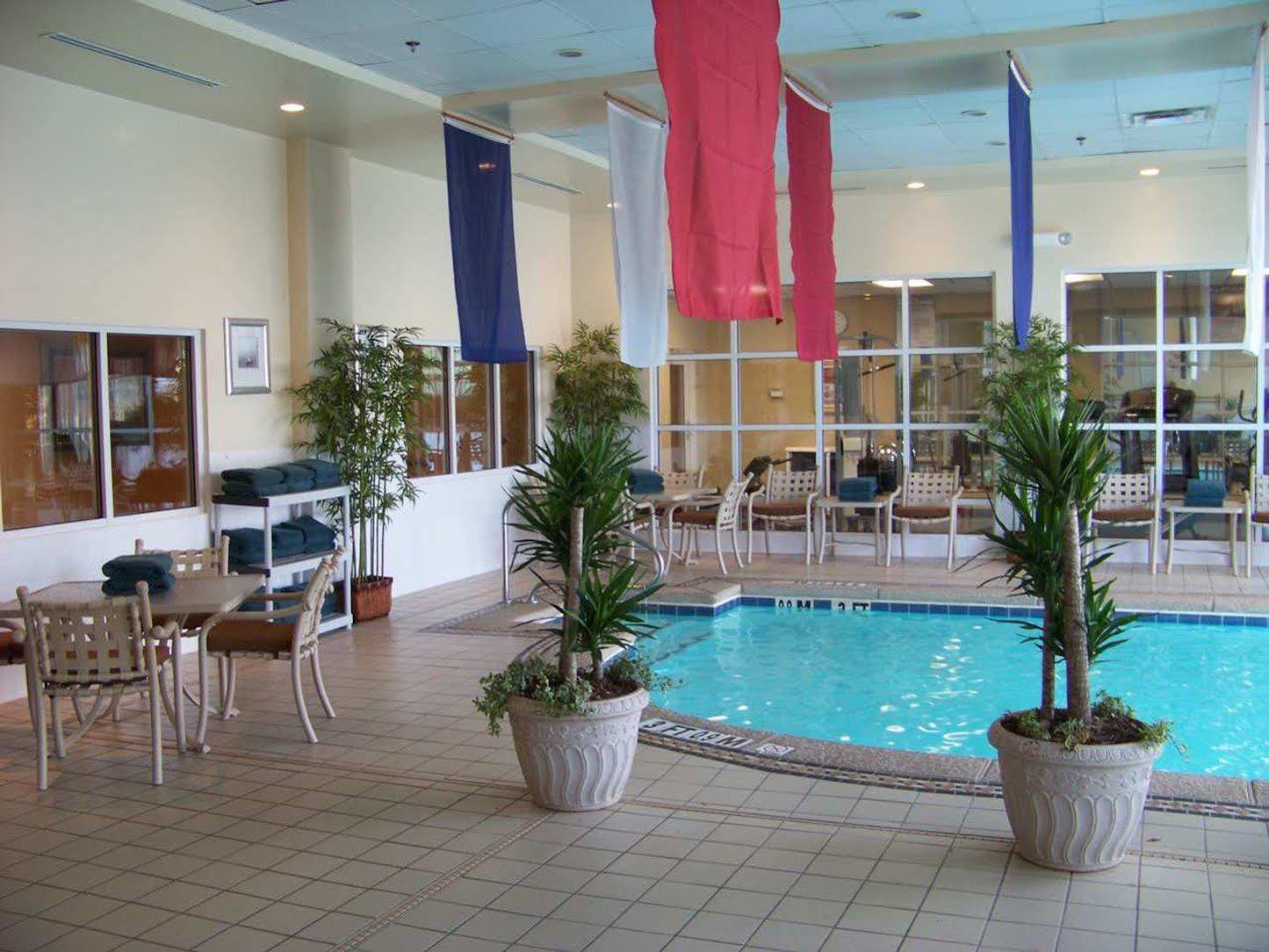 Hilton Garden Inn Atlanta Nw/Kennesaw-Town Center Экстерьер фото
